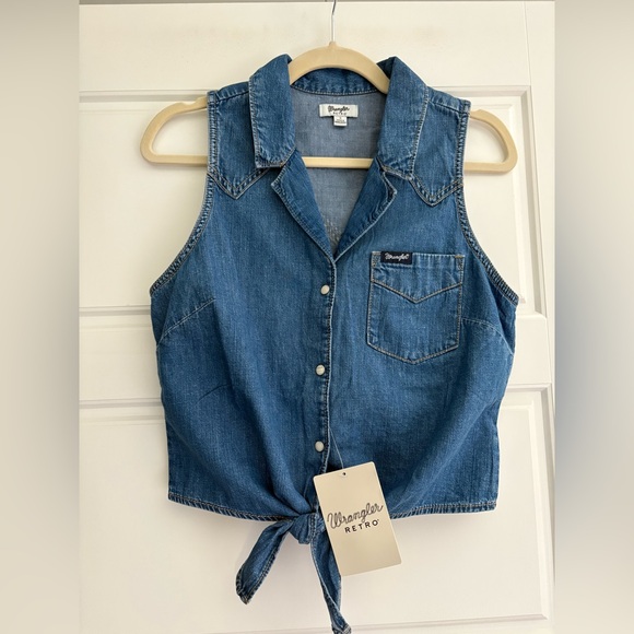 NWT Wrangler Retro Sleeveless Denim Tie Front Shirt - Picture 1 of 2